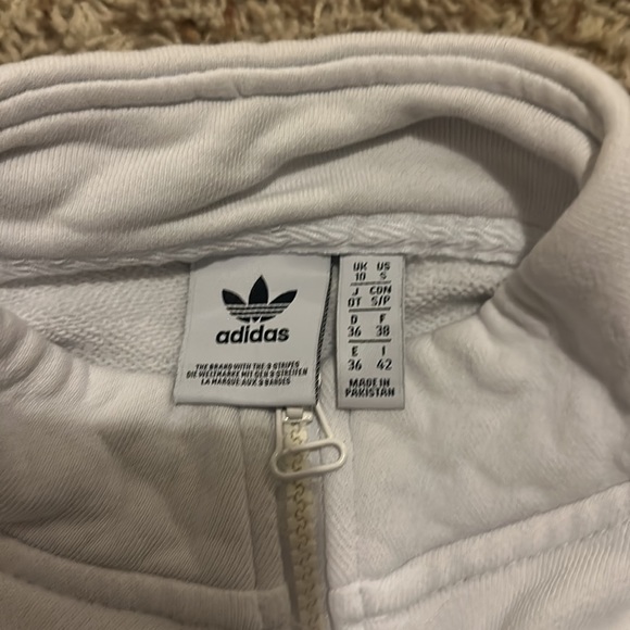 white adidas crop top long sleeve quarter zip - Picture 3 of 4